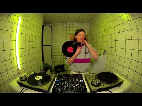Marie Lung | HÖR - January 9 / 2024