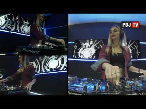 Alesya - Live @ Radio Intense 04.04.2017