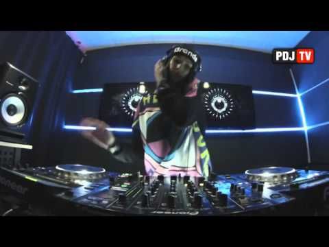 Miss Monique - Live @ Radio Intense 13.10.2015