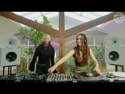 Helena Hauff b2b DJ MELL G @ themuddshow x JUICY GANG RECORDS